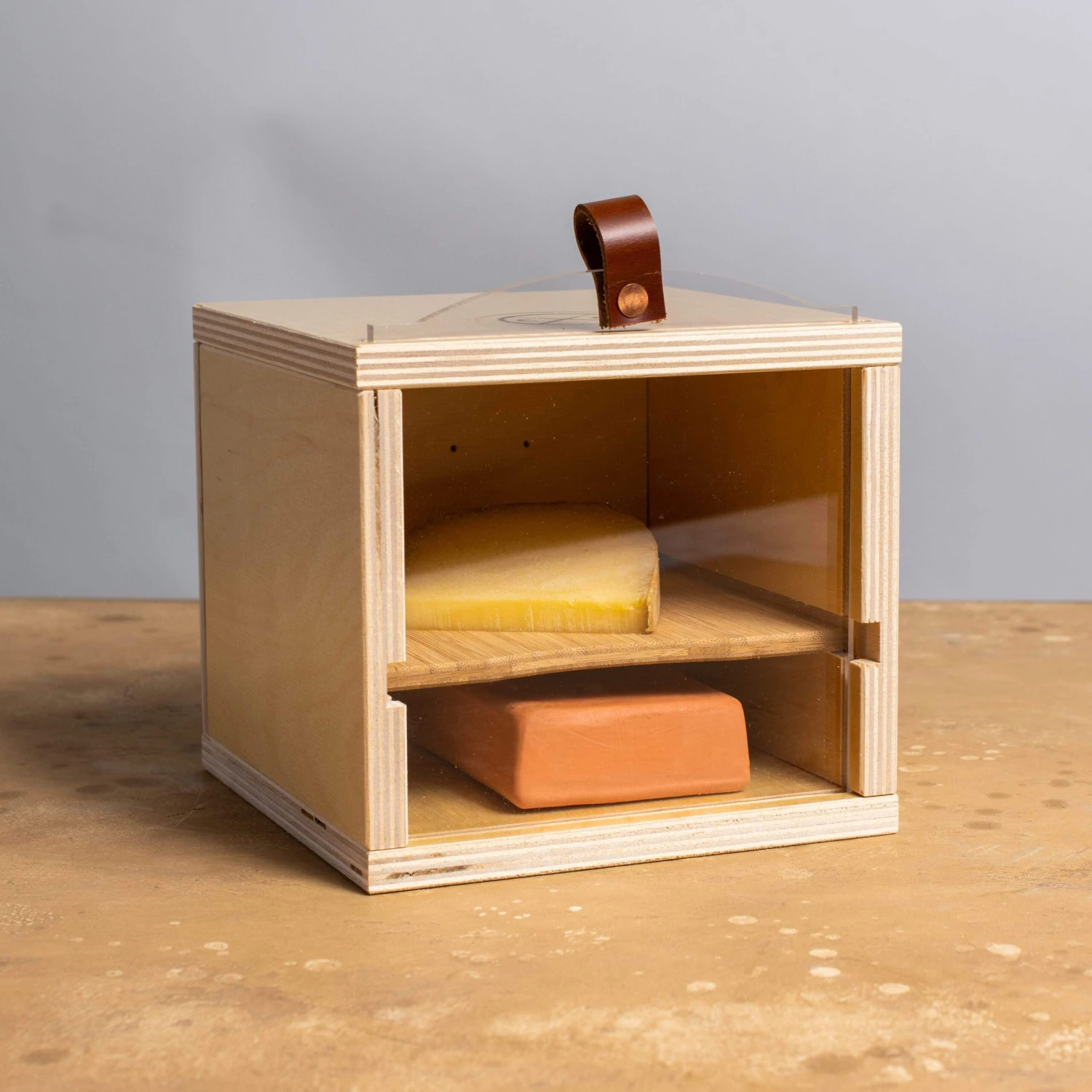 Cheese Grotto Piatto - Image 2