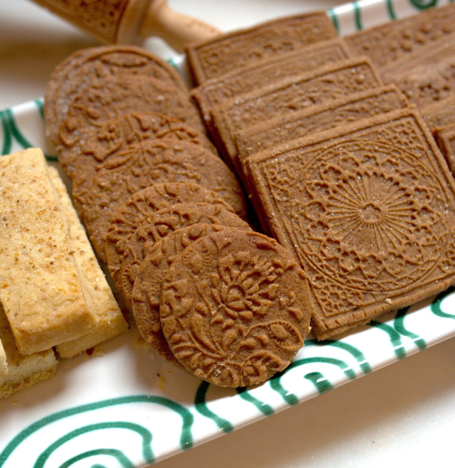 Folkroll Engraved Rolling Pin - Junior Rosette - Image 4