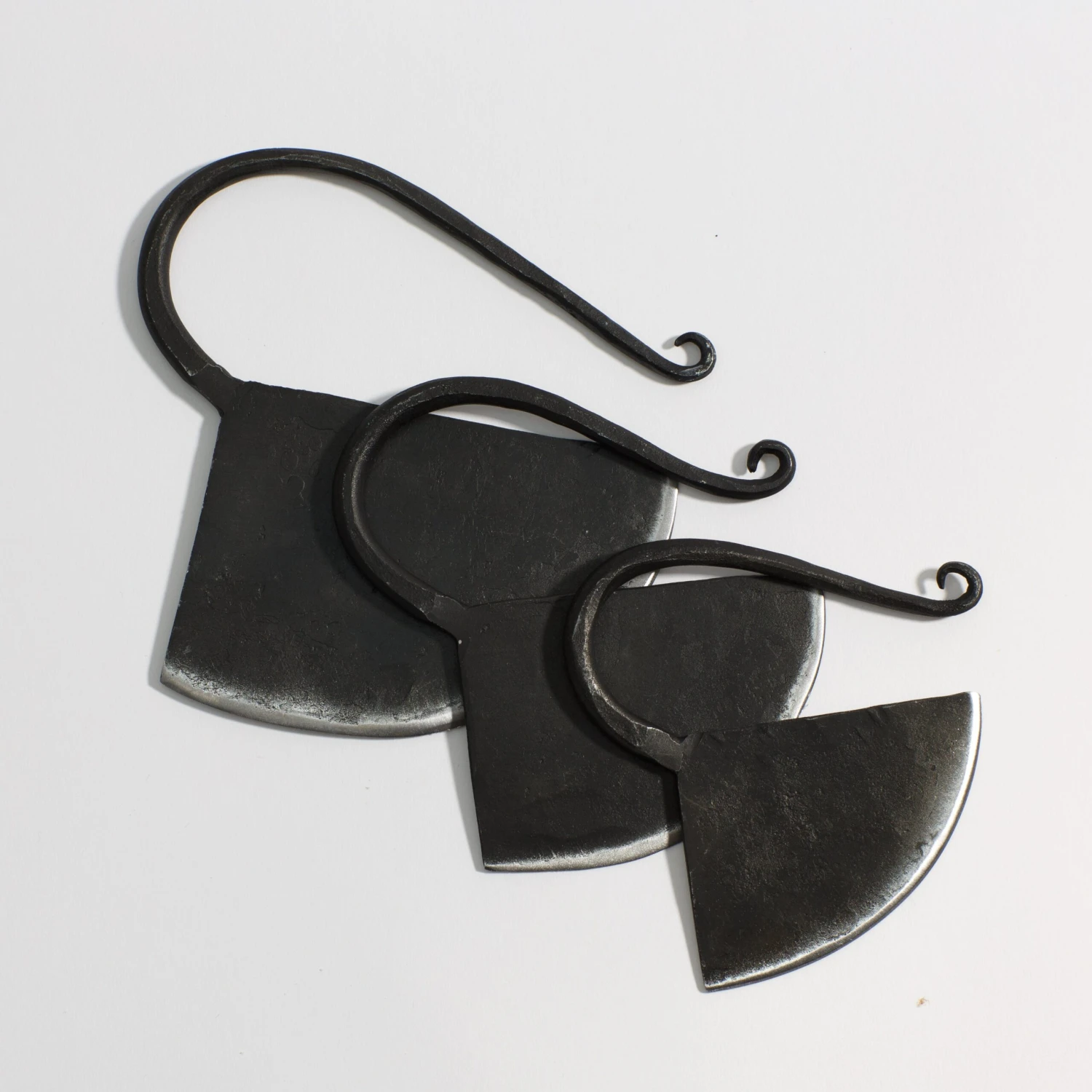 Magenta Citrine Forged Iron Cheese Knives — Set Of 3 - Image 3