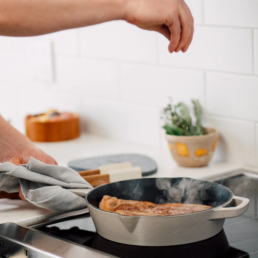 Milo By Kana Ultimate Skillet — Pebble - Image 2