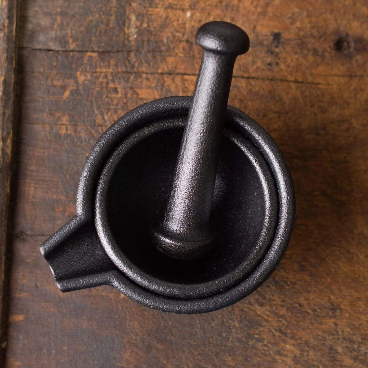Zassenhaus Cast-Iron Mortar And Pestle Three-Piece Set - Image 2